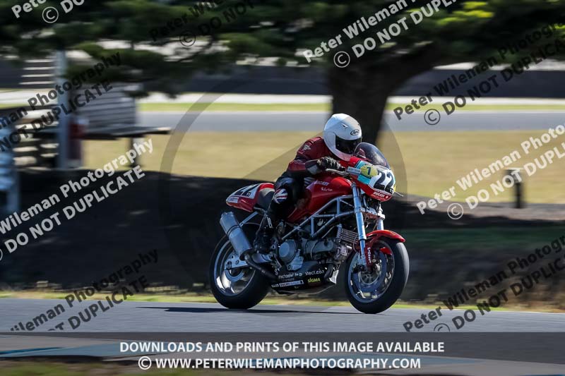 07th to 9th January 2019;Phillip Island;event digital images;motorbikes;no limits;peter wileman photography;trackday;trackday digital images