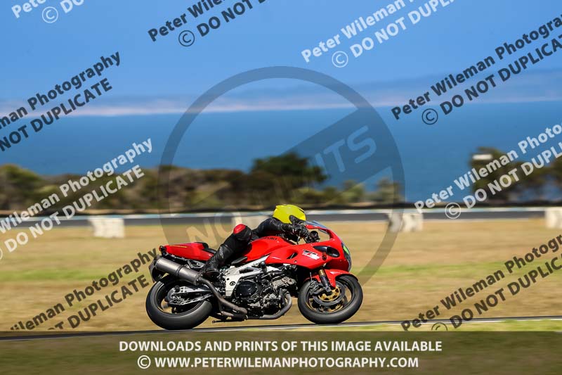 07th to 9th January 2019;Phillip Island;event digital images;motorbikes;no limits;peter wileman photography;trackday;trackday digital images