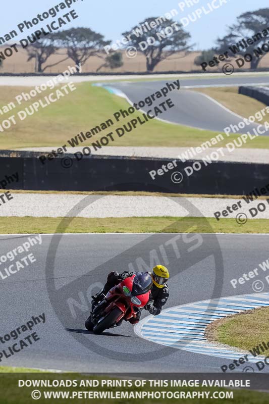 07th to 9th January 2019;Phillip Island;event digital images;motorbikes;no limits;peter wileman photography;trackday;trackday digital images