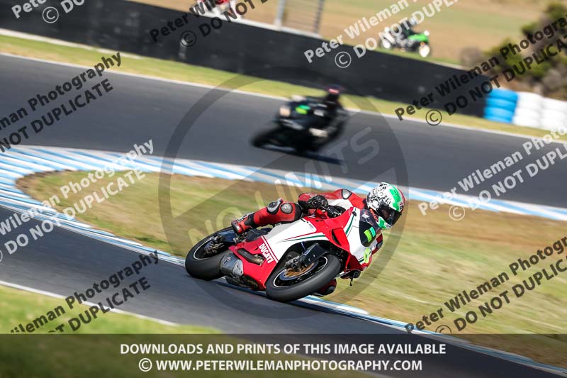 07th to 9th January 2019;Phillip Island;event digital images;motorbikes;no limits;peter wileman photography;trackday;trackday digital images