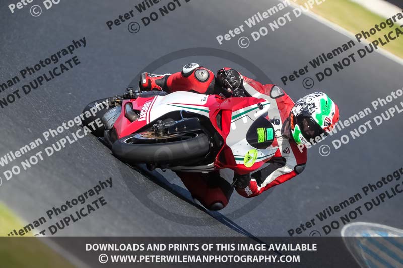 07th to 9th January 2019;Phillip Island;event digital images;motorbikes;no limits;peter wileman photography;trackday;trackday digital images