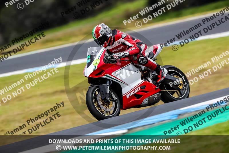 07th to 9th January 2019;Phillip Island;event digital images;motorbikes;no limits;peter wileman photography;trackday;trackday digital images