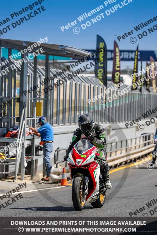 07th to 9th January 2019;Phillip Island;event digital images;motorbikes;no limits;peter wileman photography;trackday;trackday digital images