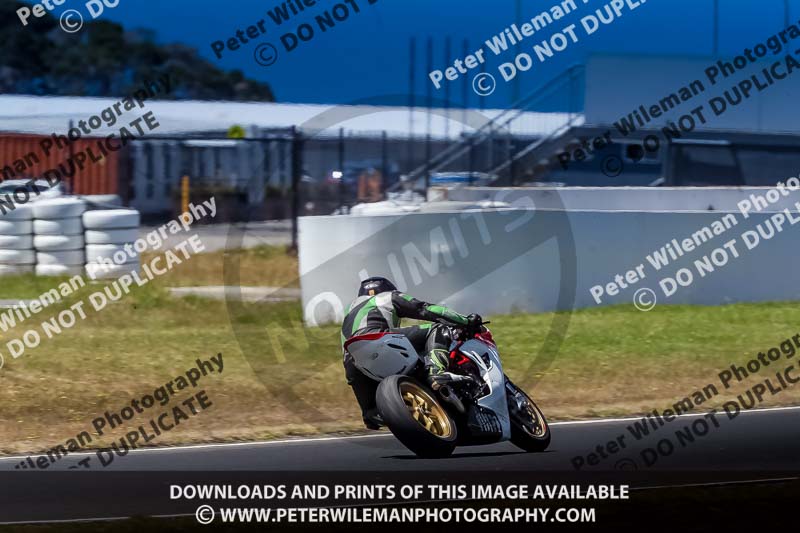 07th to 9th January 2019;Phillip Island;event digital images;motorbikes;no limits;peter wileman photography;trackday;trackday digital images