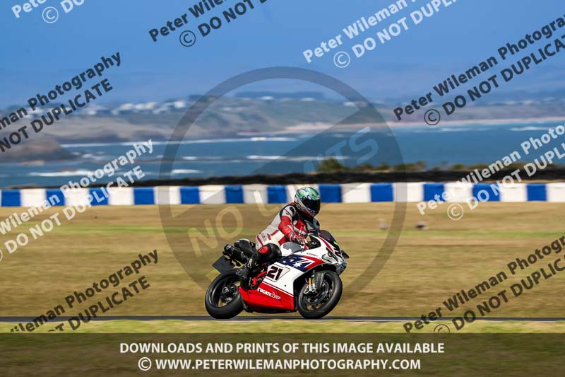 07th to 9th January 2019;Phillip Island;event digital images;motorbikes;no limits;peter wileman photography;trackday;trackday digital images