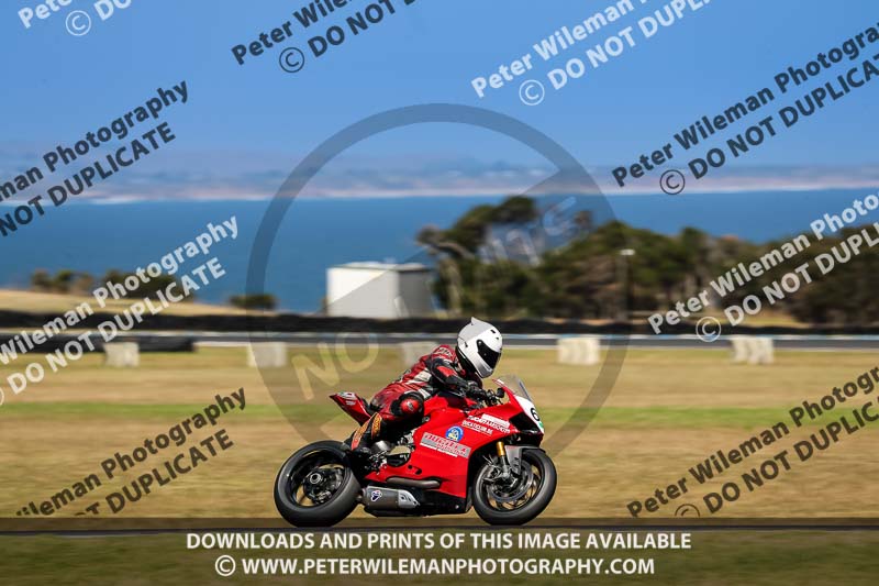 07th to 9th January 2019;Phillip Island;event digital images;motorbikes;no limits;peter wileman photography;trackday;trackday digital images