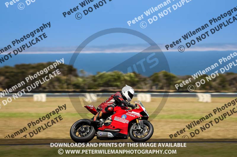 07th to 9th January 2019;Phillip Island;event digital images;motorbikes;no limits;peter wileman photography;trackday;trackday digital images