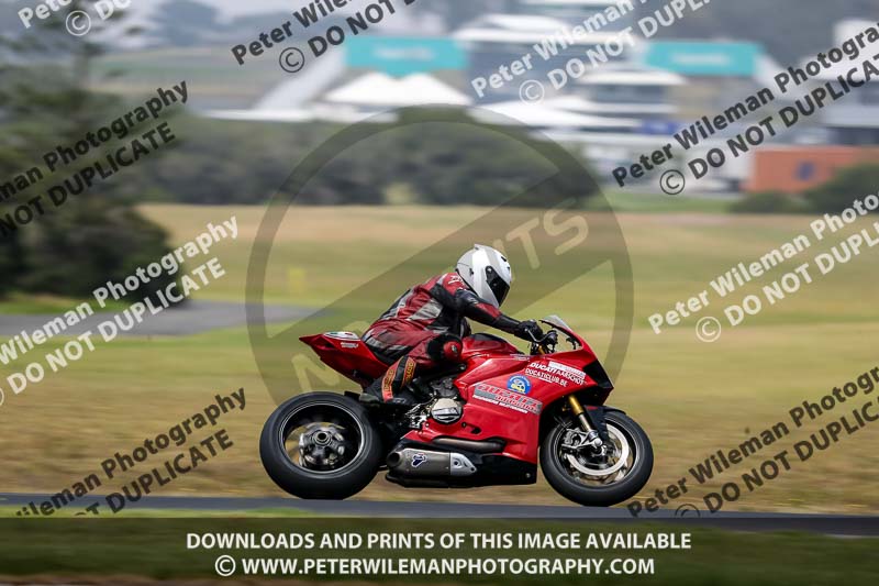 07th to 9th January 2019;Phillip Island;event digital images;motorbikes;no limits;peter wileman photography;trackday;trackday digital images