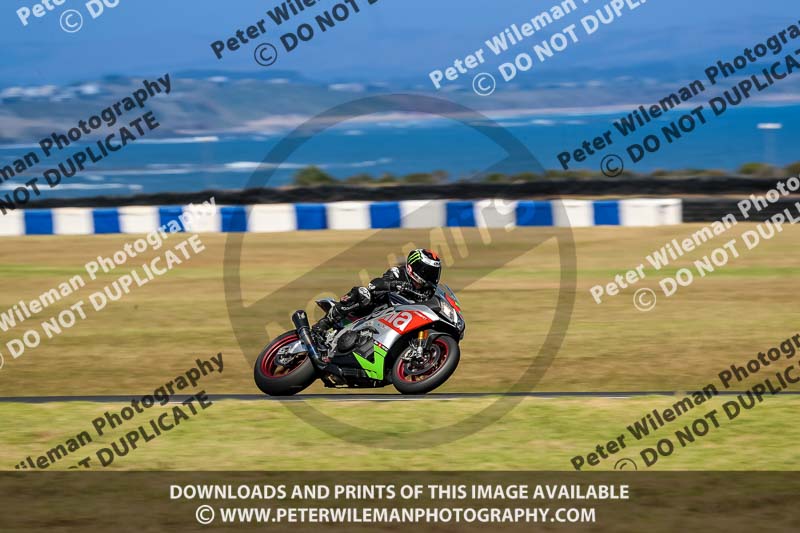 07th to 9th January 2019;Phillip Island;event digital images;motorbikes;no limits;peter wileman photography;trackday;trackday digital images