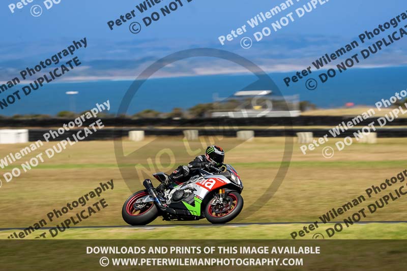 07th to 9th January 2019;Phillip Island;event digital images;motorbikes;no limits;peter wileman photography;trackday;trackday digital images