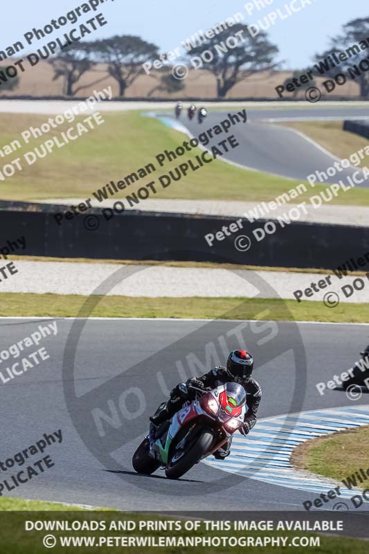 07th to 9th January 2019;Phillip Island;event digital images;motorbikes;no limits;peter wileman photography;trackday;trackday digital images