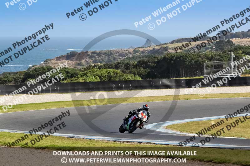 07th to 9th January 2019;Phillip Island;event digital images;motorbikes;no limits;peter wileman photography;trackday;trackday digital images