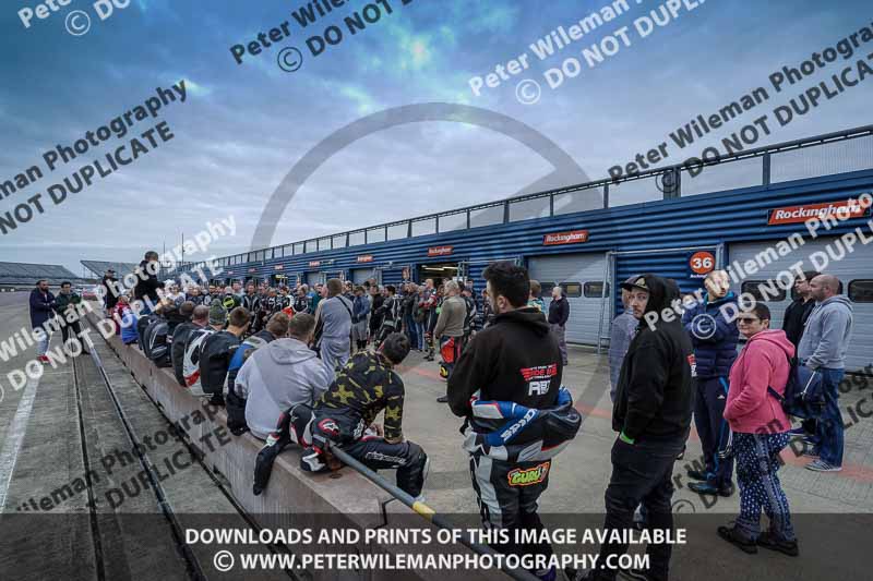 Rockingham no limits trackday;enduro digital images;event digital images;eventdigitalimages;no limits trackdays;peter wileman photography;racing digital images;rockingham raceway northamptonshire;rockingham trackday photographs;trackday digital images;trackday photos